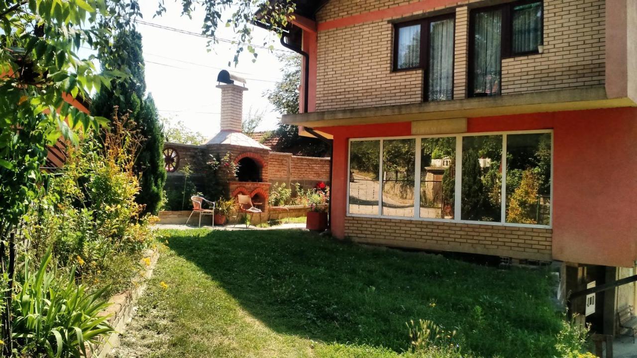 Apartman House Annesa Сараево Экстерьер фото