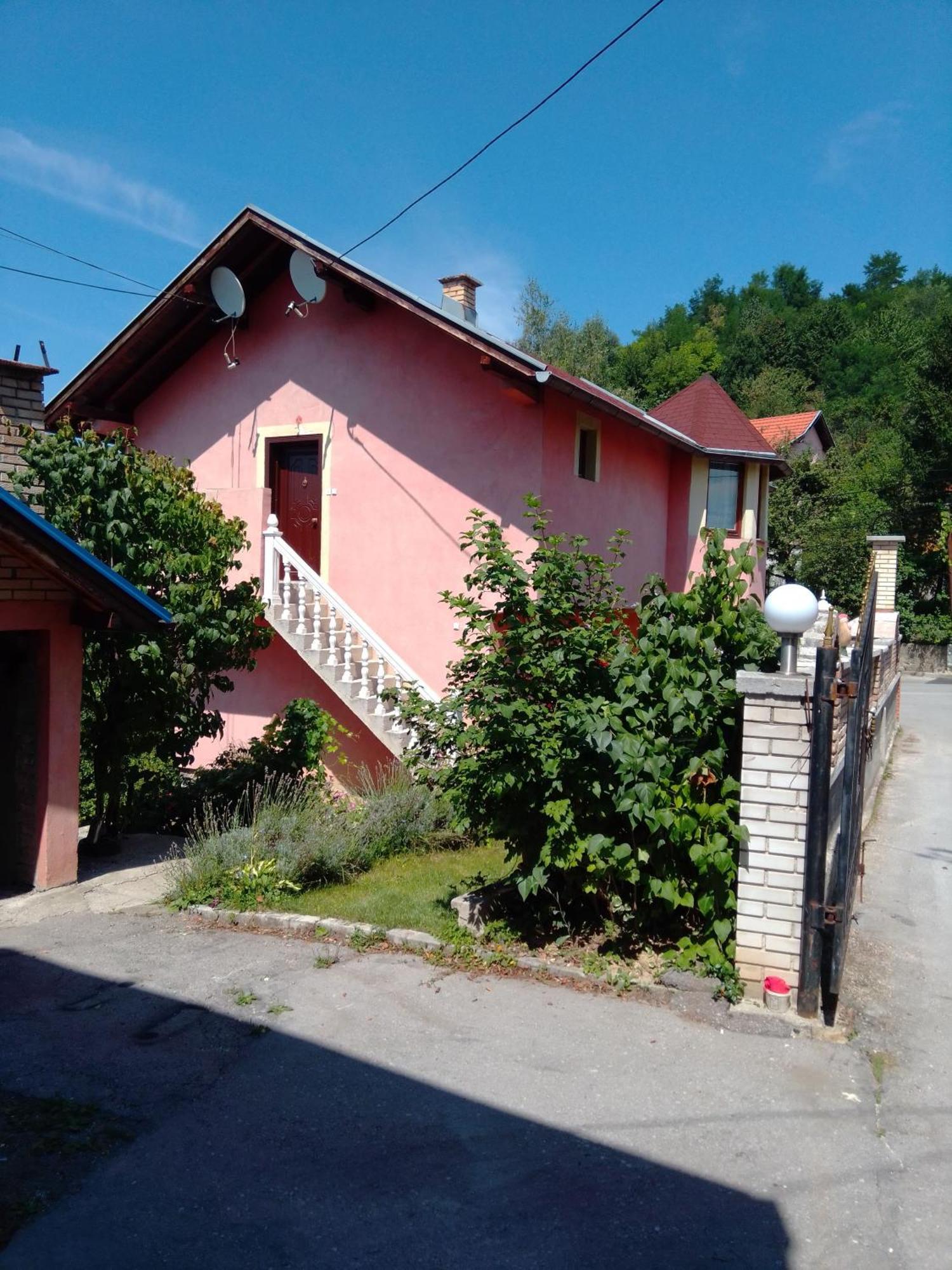 Apartman House Annesa Сараево Экстерьер фото